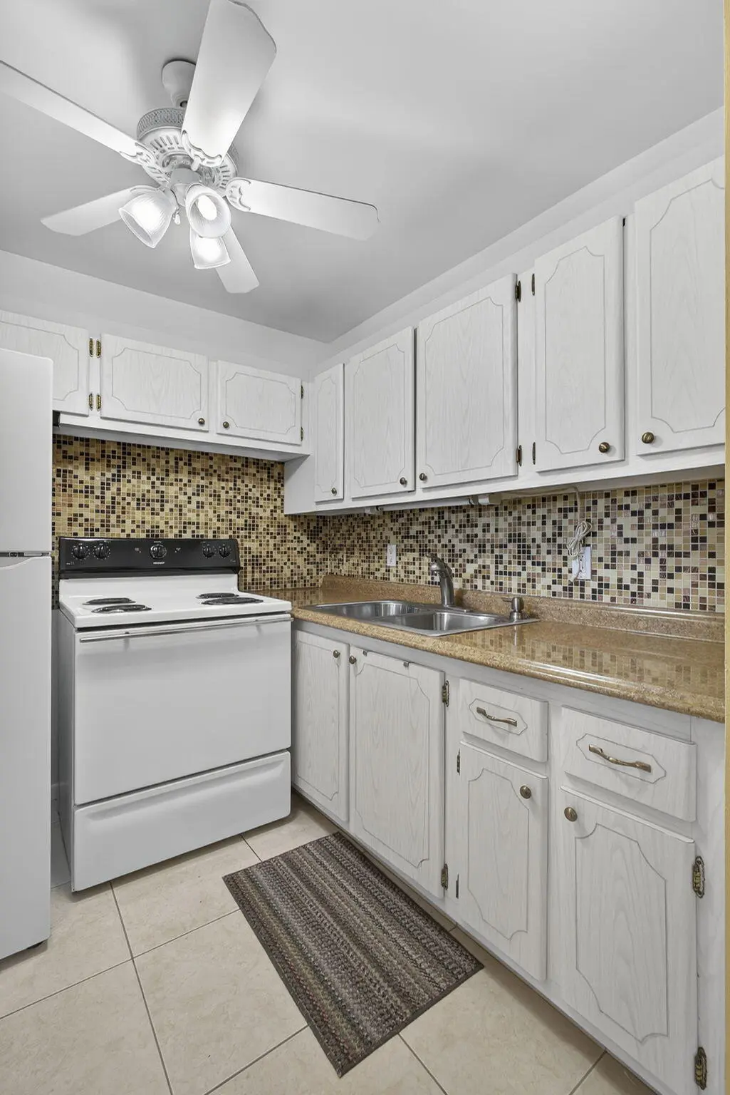 17-web-or-mls-Photo01832 at 414 Windsor R, West Palm Beach