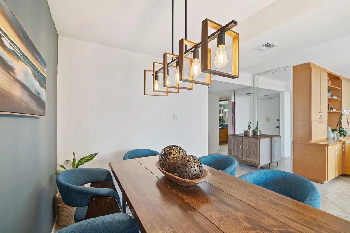 Photo 5 at 18021 Biscayne Boulevard 504, Aventura