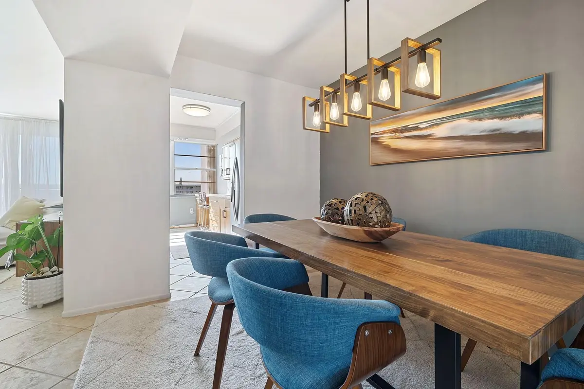Photo 6 at 18021 Biscayne Boulevard 504, Aventura