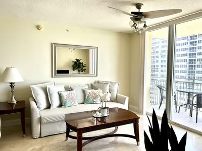 2080 S Ocean Drive 1608, Hallandale Beach – Condominium for rent