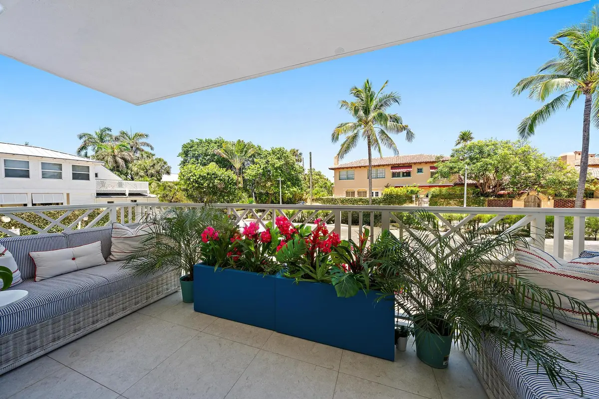 170 N Ocean Blvd 210-6 at 170 N Ocean Boulevard 210, Palm Beach