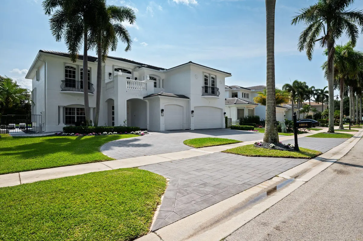 4-web-or-mls-16014-laurel-creek-dr at 16014 Laurel Creek Drive, Delray Beach