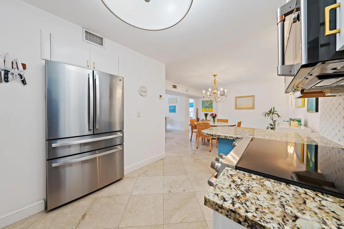 170 N Ocean Blvd 210-7 at 170 N Ocean Boulevard 210, Palm Beach