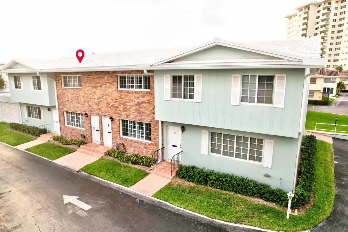 5400 N Ocean Boulevard 10, Lauderdale-By-The-Sea, FL – photo 1