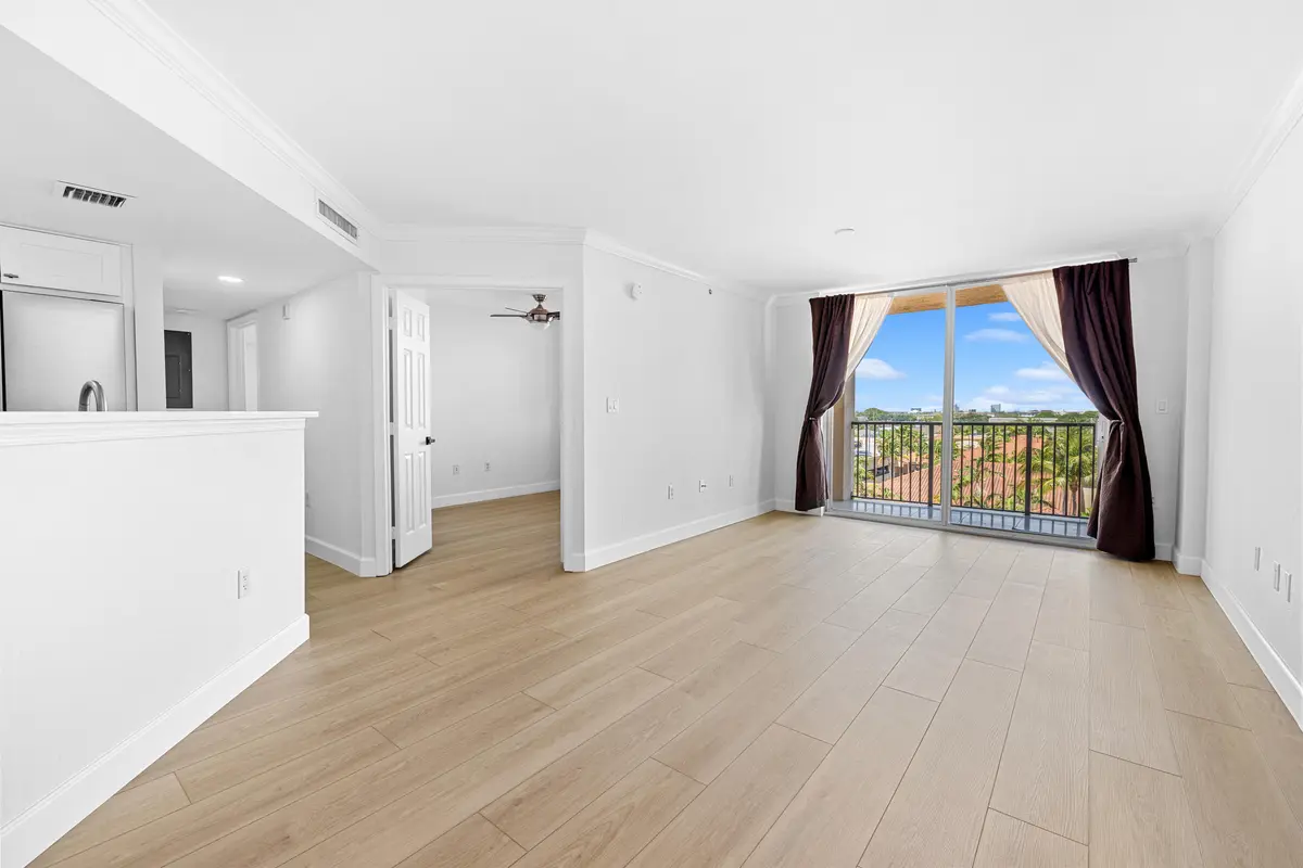 Living room at 1801 N Flagler Drive 824, West Palm Beach