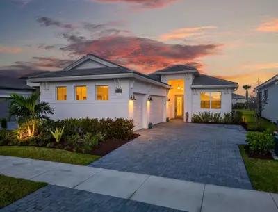 8629 SW Cantante Way, Port St. Lucie – sold