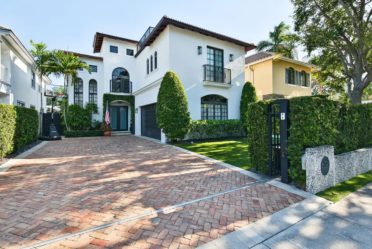 whitaker-81 at 804 N Rio Vista Boulevard, Fort Lauderdale