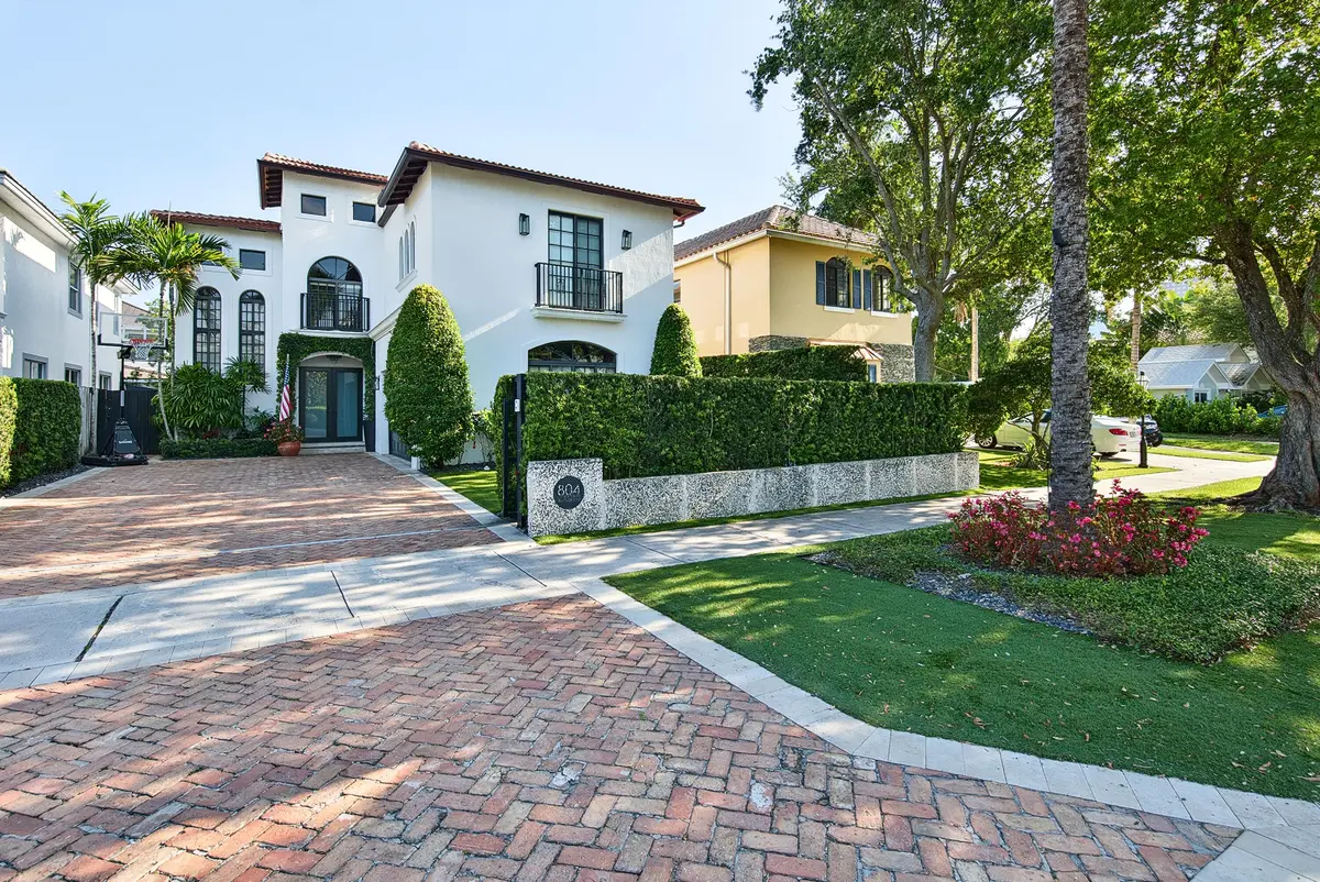 whitaker-82 at 804 N Rio Vista Boulevard, Fort Lauderdale