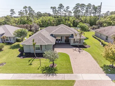 922 Yearling Trail, Sebastian – Single Family Residence for sale