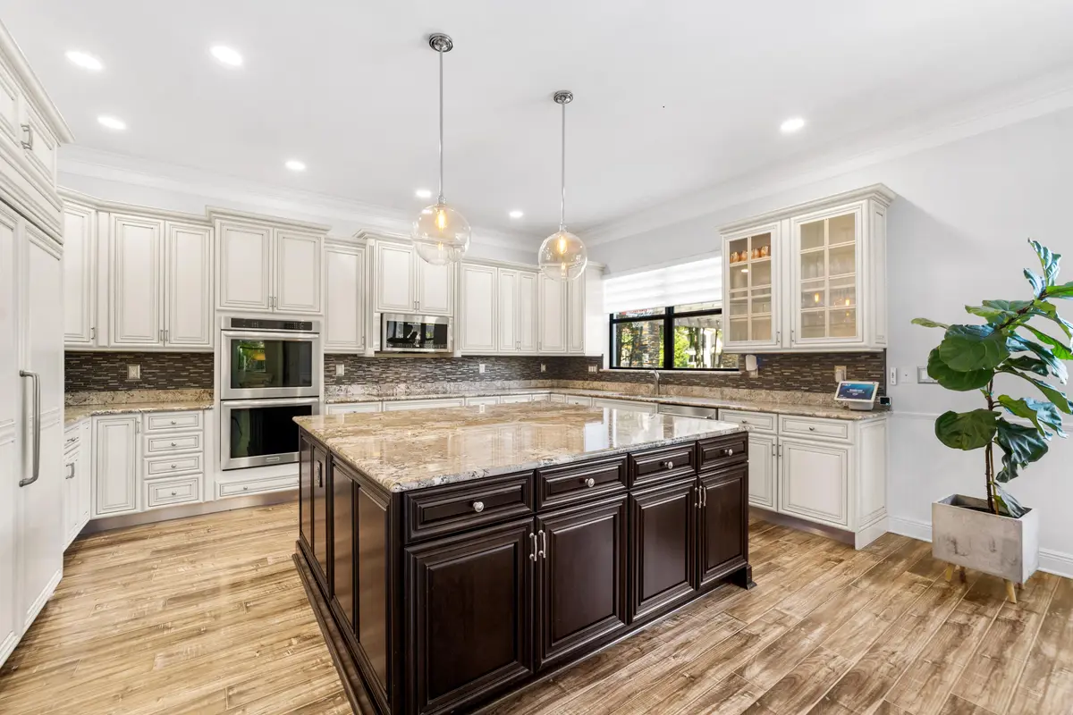 A7_00834 at 10345 Candleberry Street, Parkland