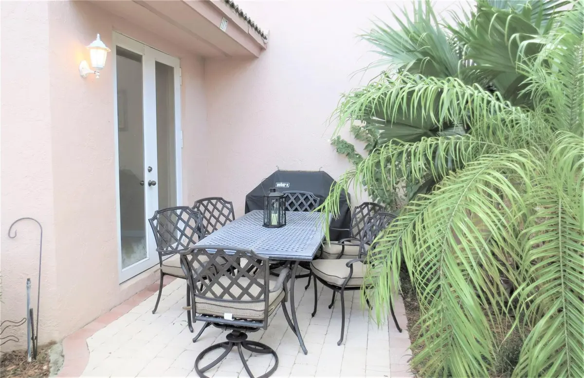 Patio at 1900 Oceanwalk Lane 117, Lauderdale-By-The-Sea