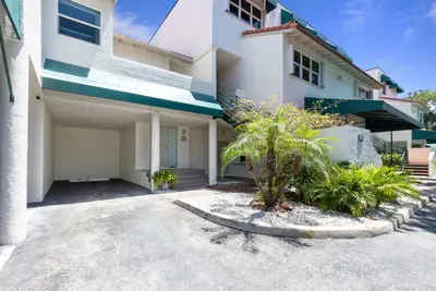 316 N Lake Drive, Lantana – leased