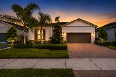 599 SE Villandry Way, Port St. Lucie – Single Family Residence for sale