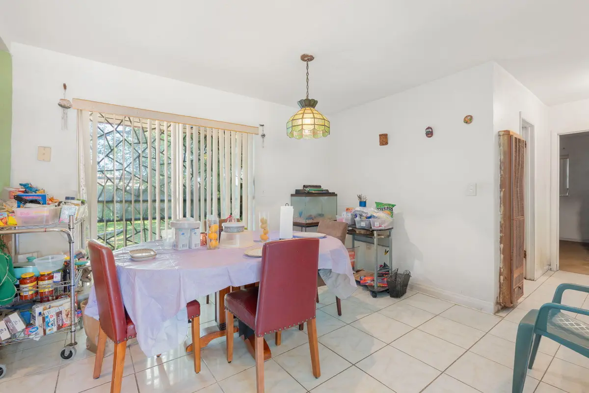 8-web-or-mls-1261 NW 172nd St, Miami, FL at 1261 NW 172nd Street, Miami Gardens