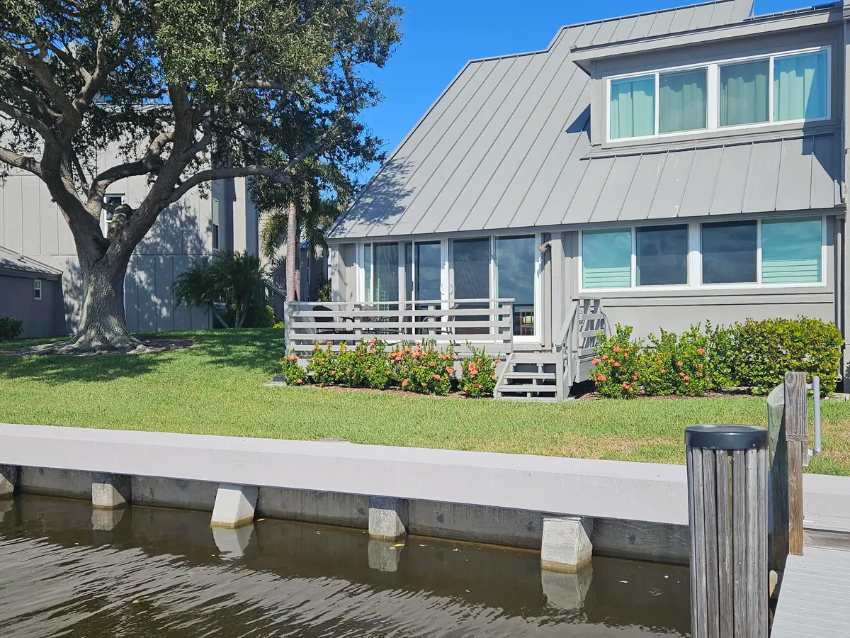 20251024_143245 at 201 Spyglass Lane, Vero Beach