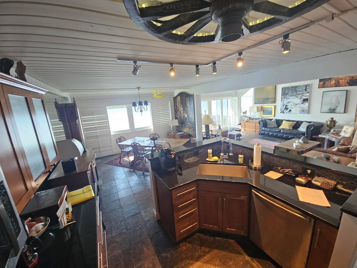 20251024_143857 at 201 Spyglass Lane, Vero Beach