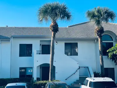 7473 Glendevon Lane 407, Delray Beach – leased