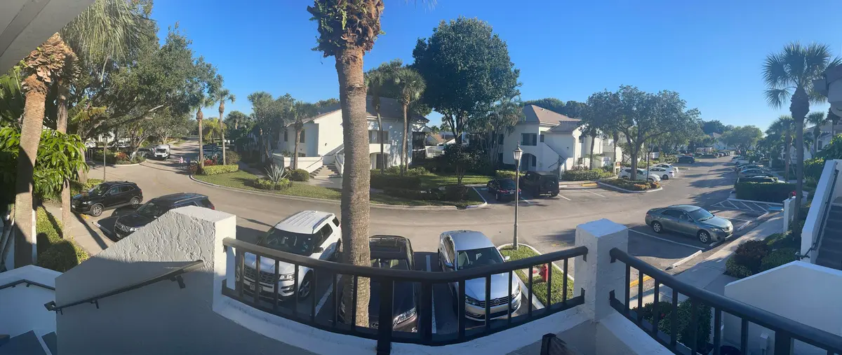 Neighborhood view from front at 7473 Glendevon Lane 407, Delray Beach