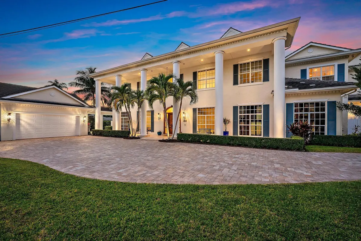 18137 Palm Point Dr-1 at 18137 Palm Point Drive, Jupiter