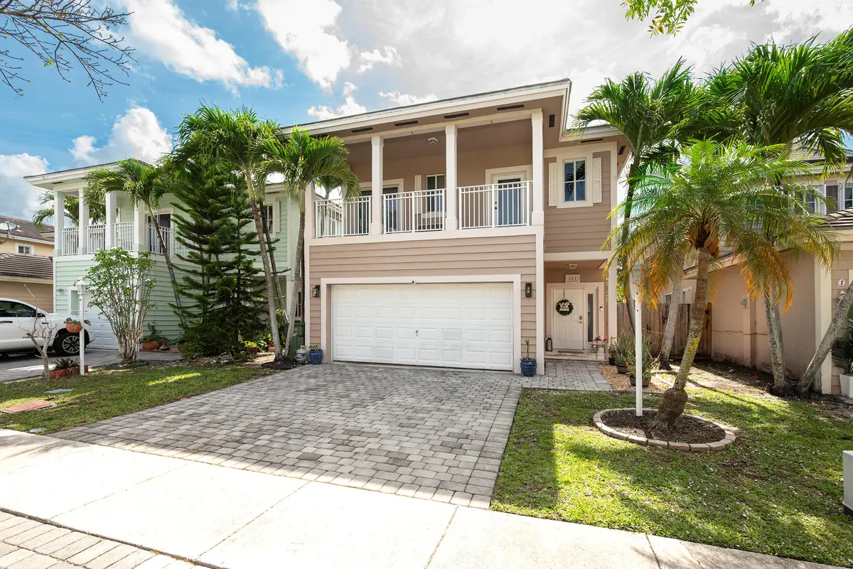 Front at 381 NE 35th Terrace, Homestead