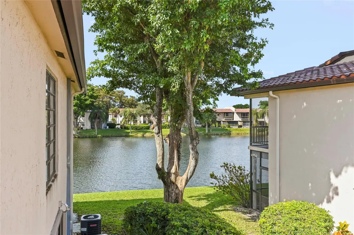 Photo 7 at 21649 Juego Circle 4 E, Boca Raton