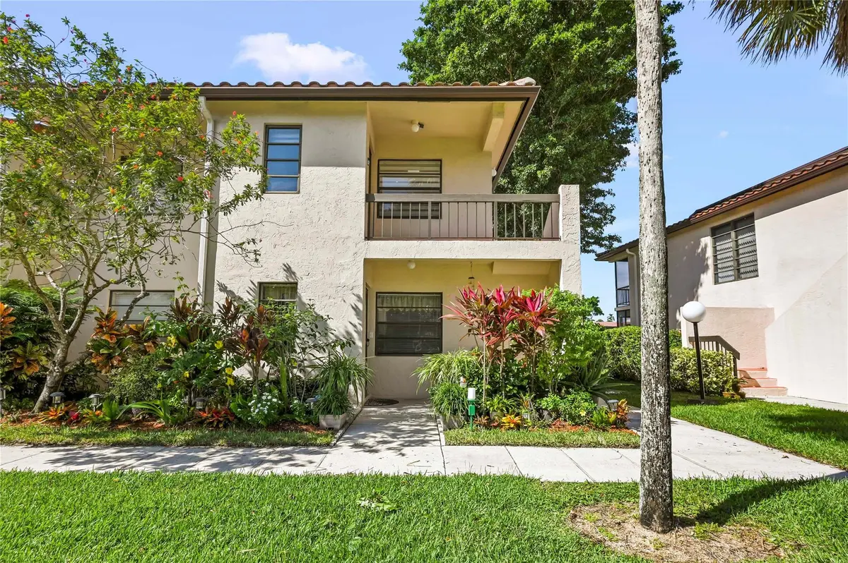 Photo 8 at 21649 Juego Circle 4 E, Boca Raton