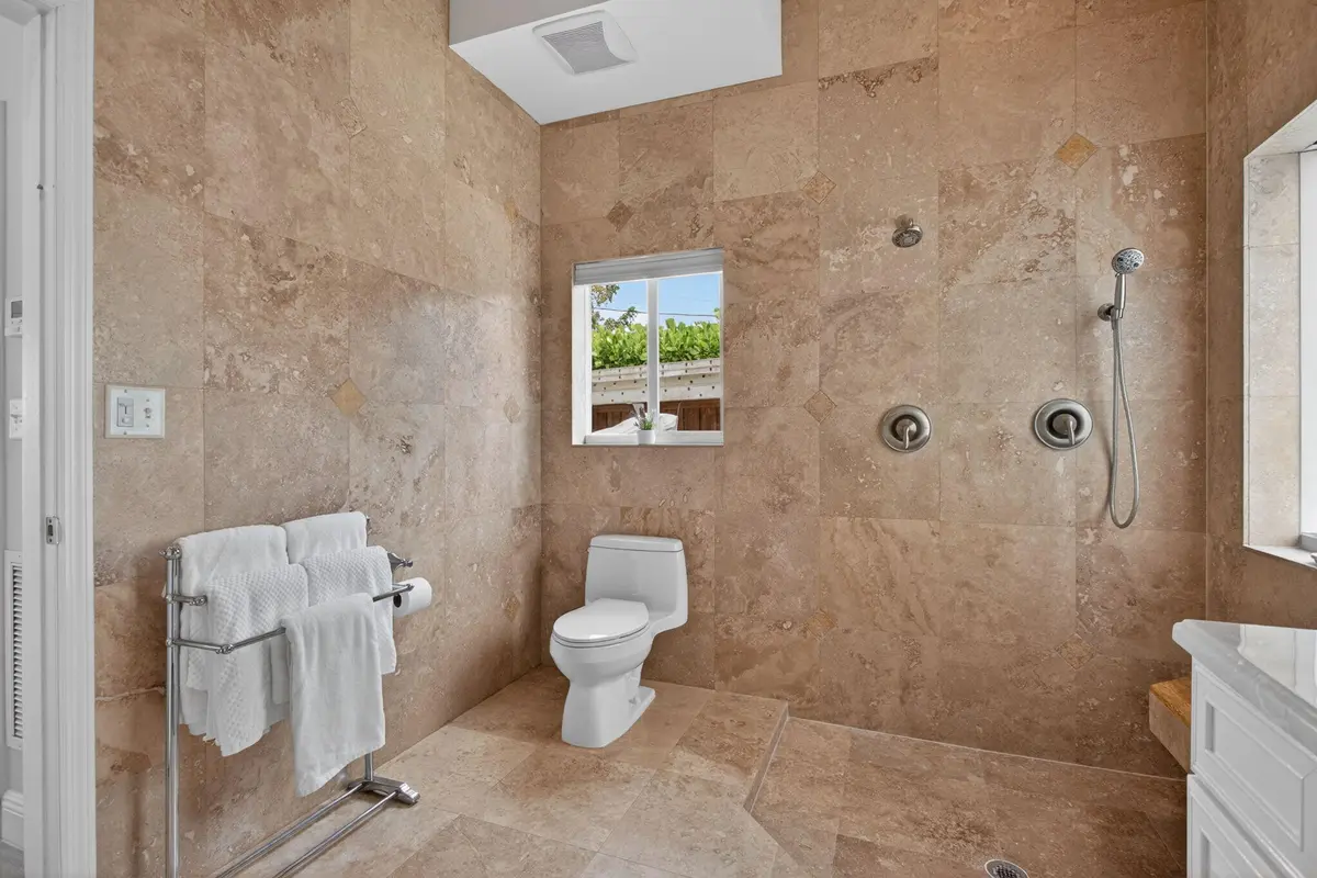 30-web-or-mls-451-0849 at 451 NE 48th Court, Oakland Park