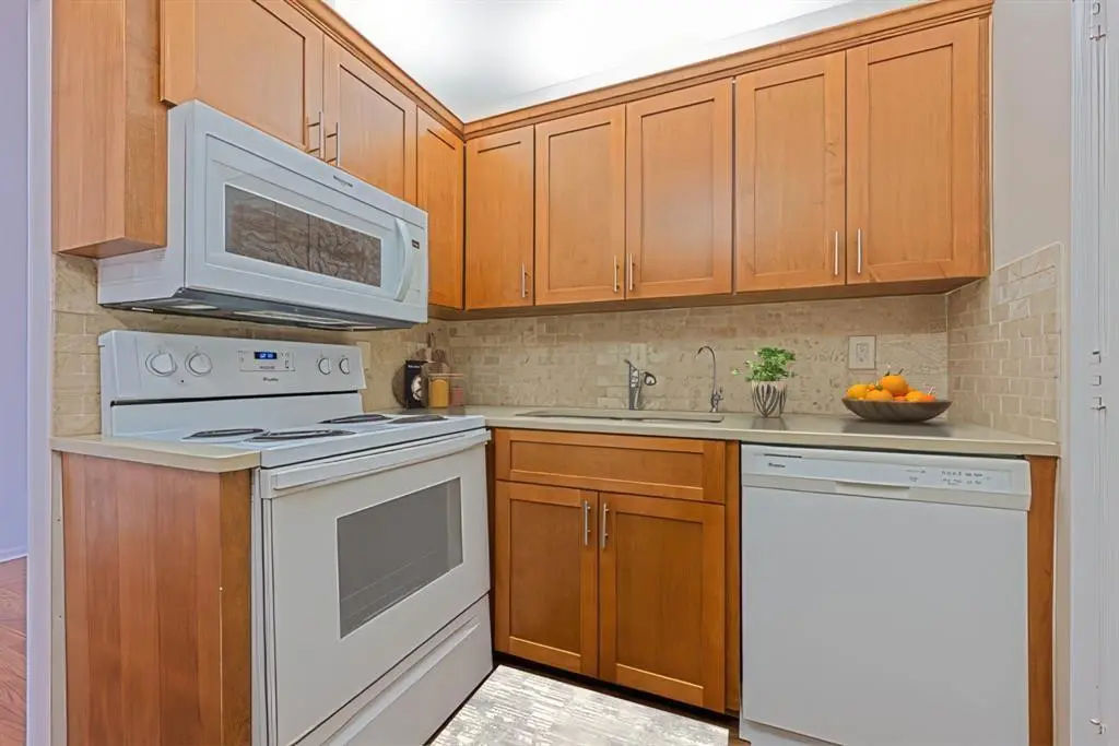 Photo 5 at 2161 NE 68th Street 312, Fort Lauderdale