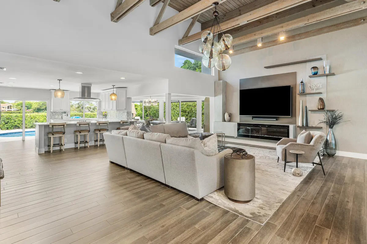 008-632WestLakewoodeCircle-DelrayBeach-F at 632 Lakewoode Circle, Delray Beach