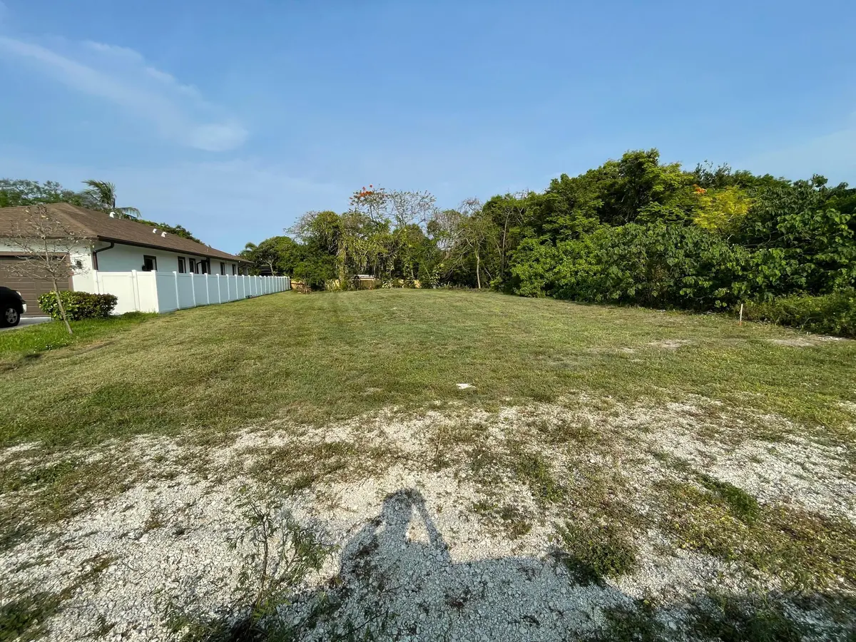2630 8 at 2630 NW 20th Avenue, Oakland Park