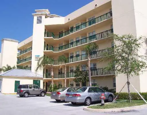 20140918001731613828000000-o at 27 Royal Palm Way 406, Boca Raton