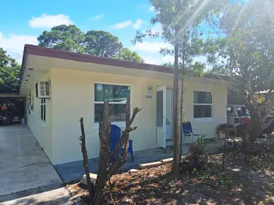 515 Palm Avenue A&b, Fort Pierce – Duplex for sale