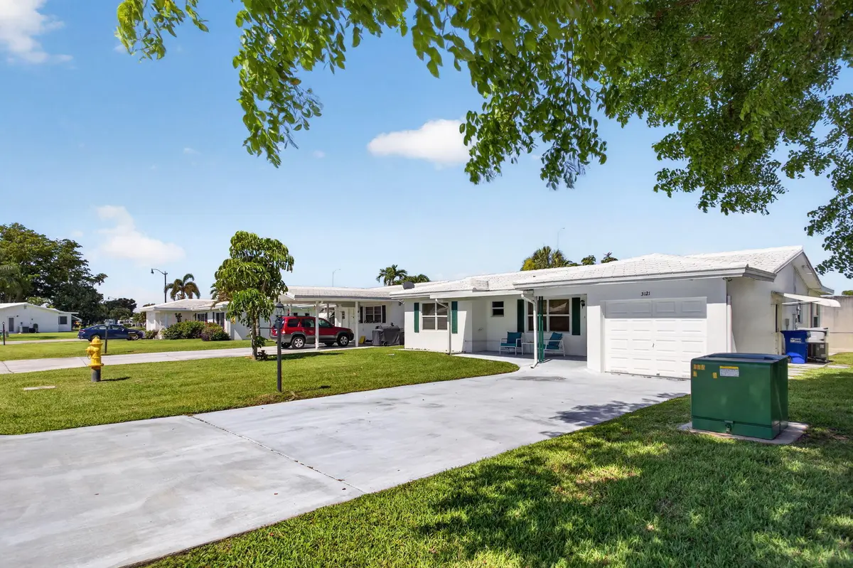 2-web-or-mls-3121-8611 at 3121 E Golf Boulevard, Pompano Beach