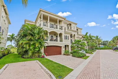 126 Tierra Lane 4, Jupiter – Townhouse for rent