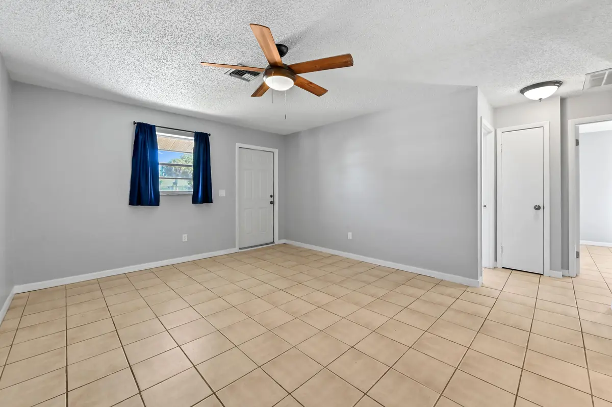 04 Living room 03 at 4550 SE Salvatori Road, Stuart