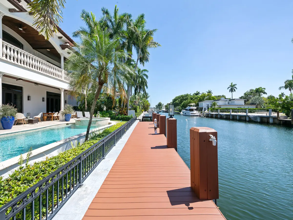 DSC_3602 at 441 Royal Plaza Drive, Fort Lauderdale