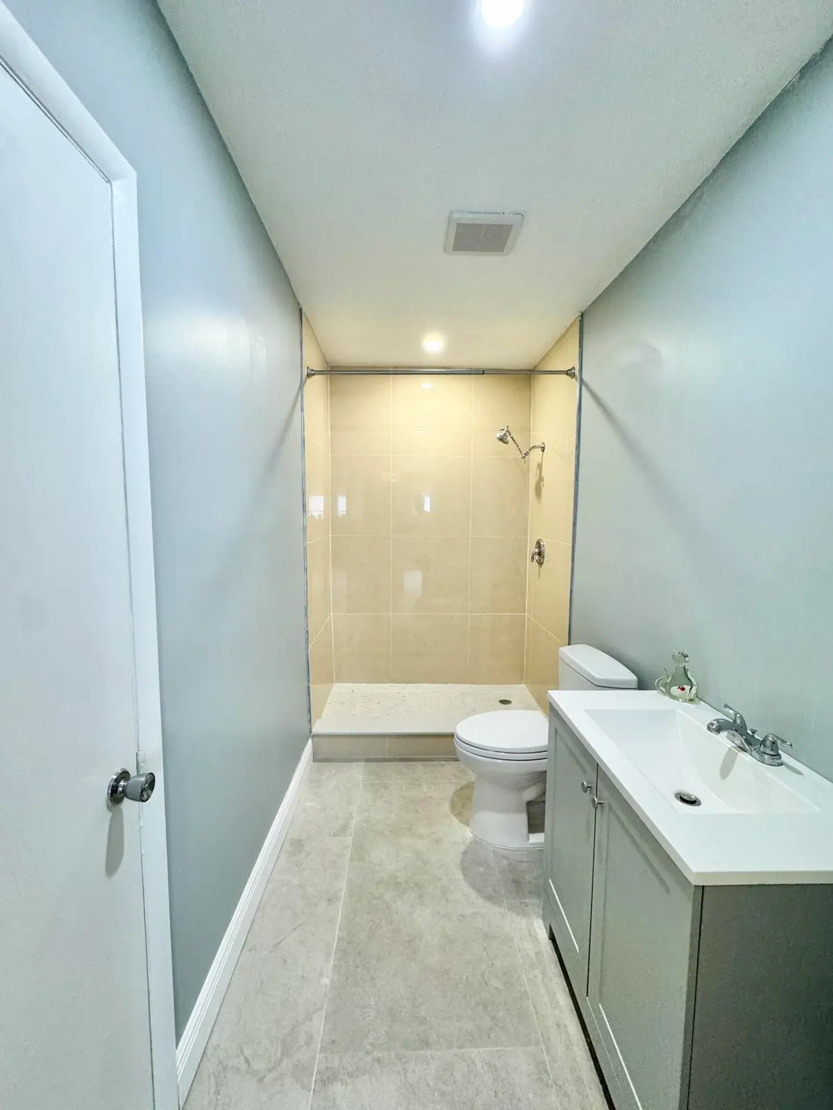 20240411183329597683000000-o at 382 E Royal Palm Road 0080, Boca Raton