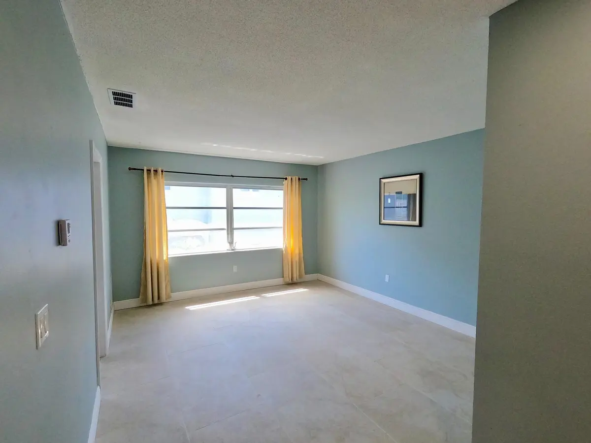 20240411183200546659000000-o at 382 E Royal Palm Road 0080, Boca Raton
