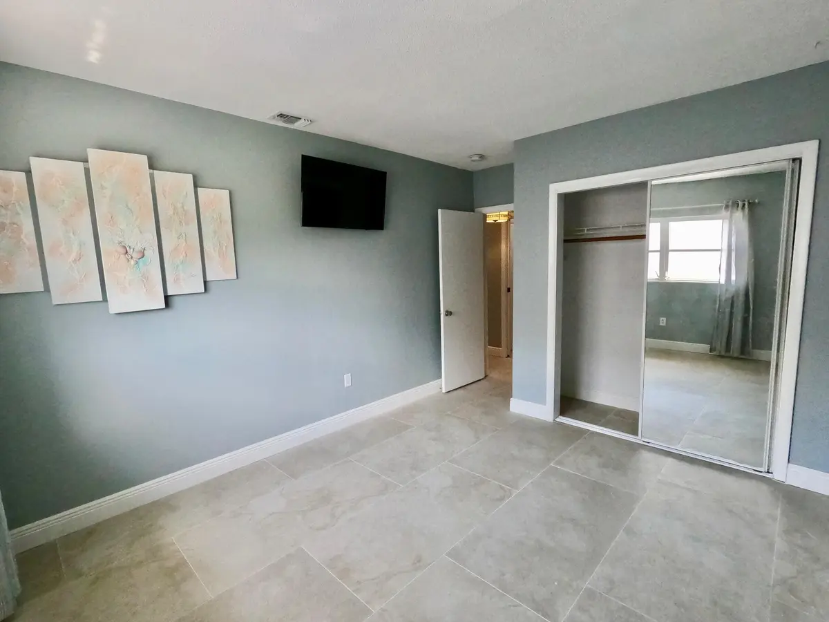 20240411183120209666000000-o at 382 E Royal Palm Road 0080, Boca Raton
