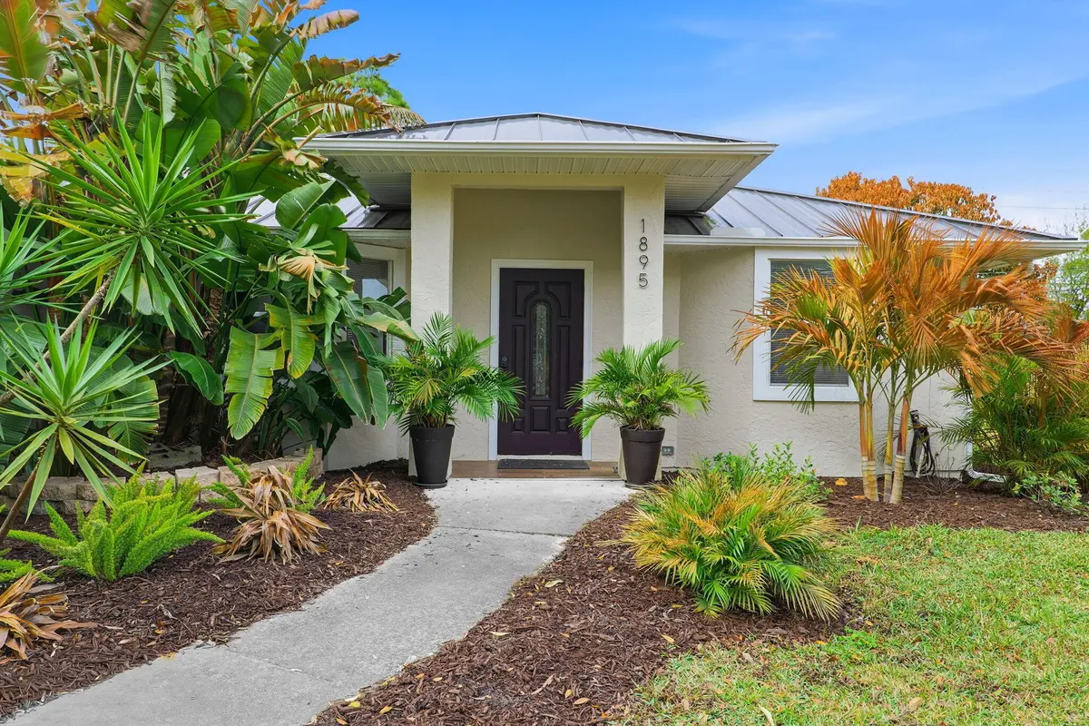 2-web-or-mls-1895_17th_Ave_030 at 1895 SW 17th Ave Avenue, Vero Beach