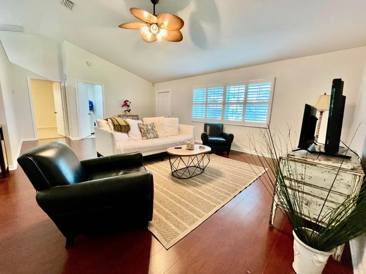20241003223245116572000000-o at 8014 SE Carlton Street, Hobe Sound