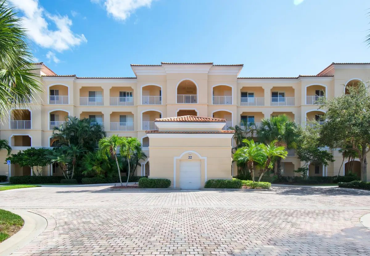 22 Harbour Isle Dr W 204 at 22 Harbour Isle Drive 204, Fort Pierce