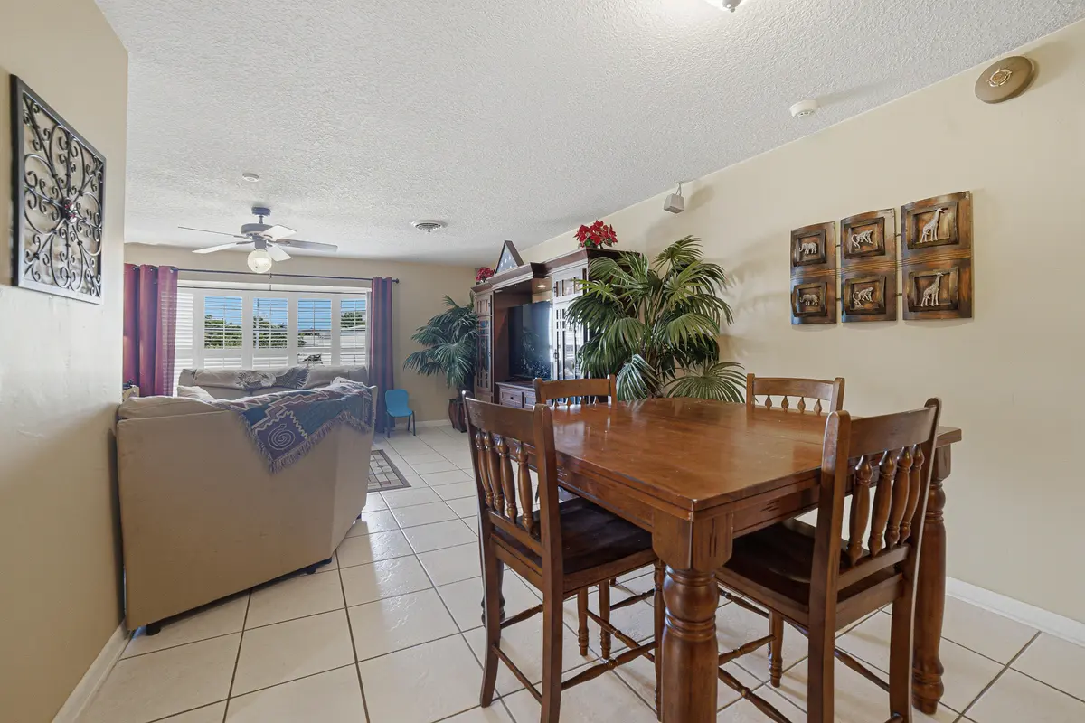 Dining Area-Livingroom at 1009 NE 18th Street, Belle Glade