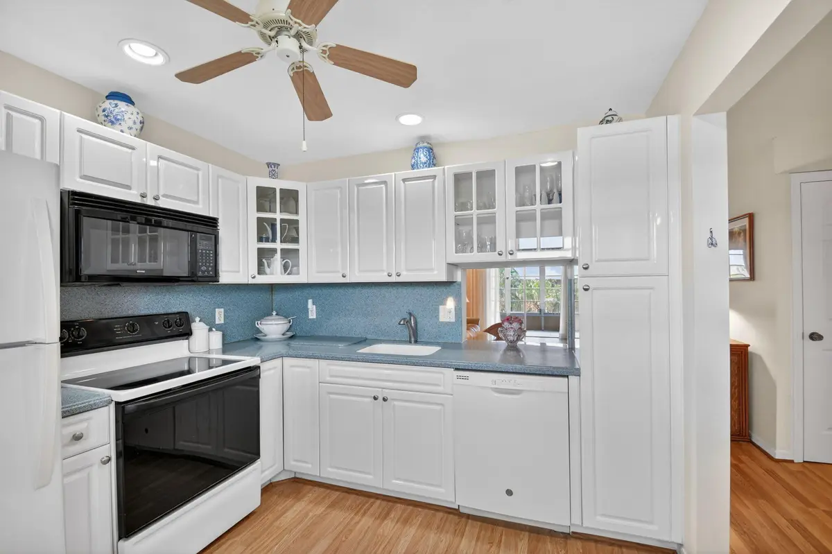 7-web-or-mls-DSC_9538 at 2515 NE 1st Court 4020, Boynton Beach