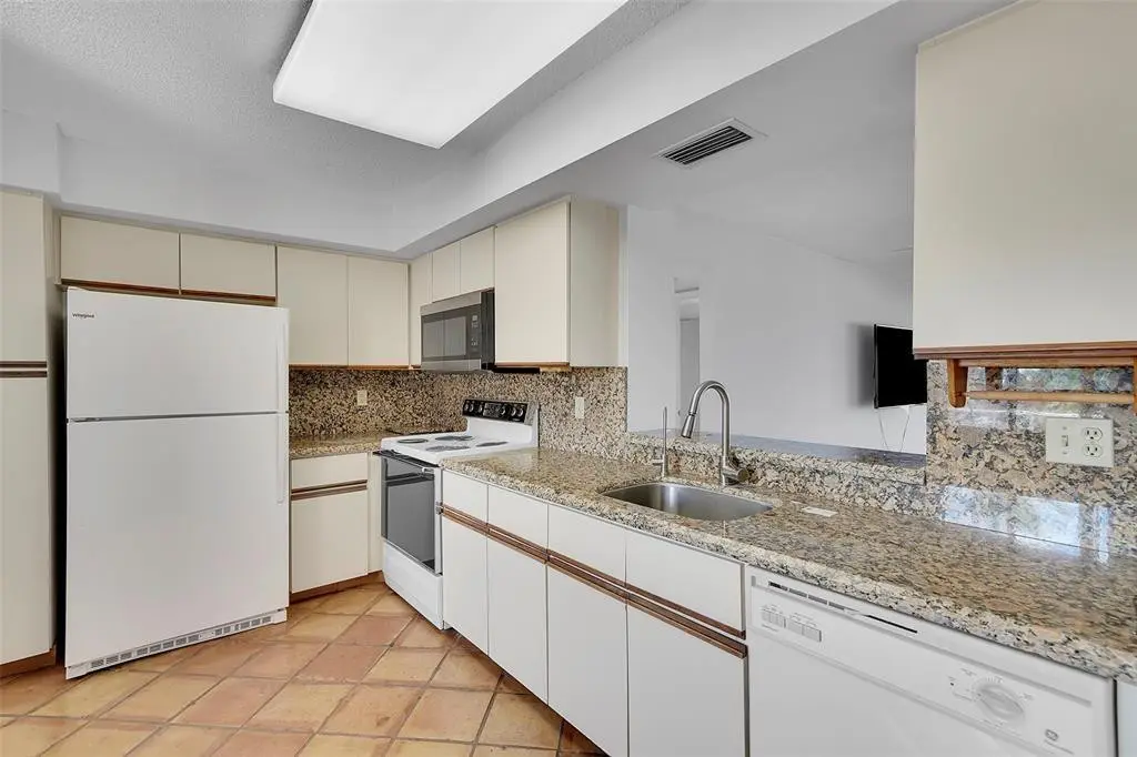 Photo 8 at 7370 S Oriole Boulevard 607, Delray Beach