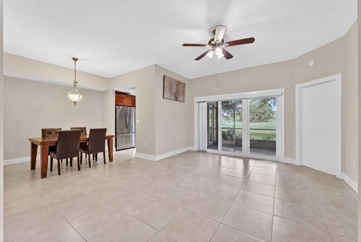 4-web-or-mls-hf_20260511_201608_7f156d0e at 16353 Malibu Drive 61, Weston