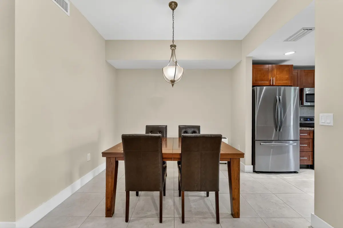 7-web-or-mls-DSC07946 at 16353 Malibu Drive 61, Weston