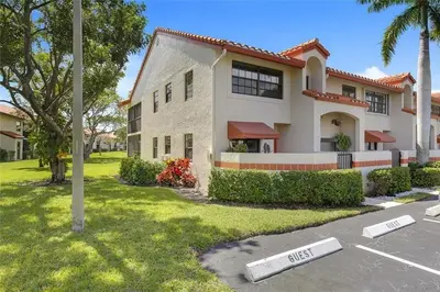 206 Congressional Way 206, Deerfield Beach – Condominium for rent