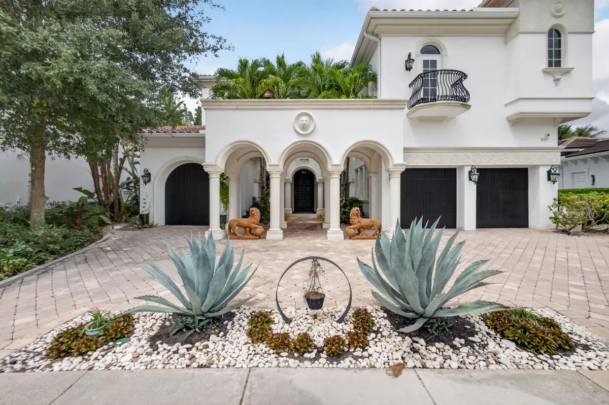 4-web-or-mls-5D1A1751 at 11117 Green Bayberry Drive, Palm Beach Gardens