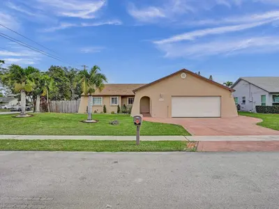 4950 NW 85th Terrace, Lauderhill – sold